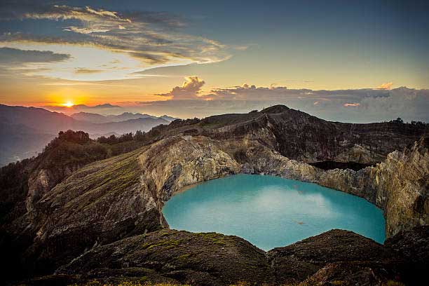 The world-famous charm of Mount Kelimutu with its 3-colored lake